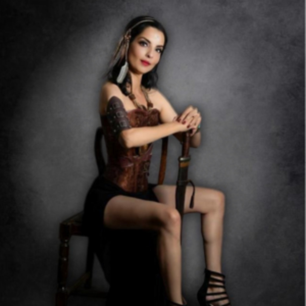 THE HUNTRESS