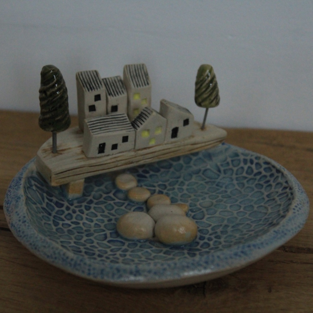 Mini Landscape: trinkets and tealights Beginners, Tasters, Handbuilding
