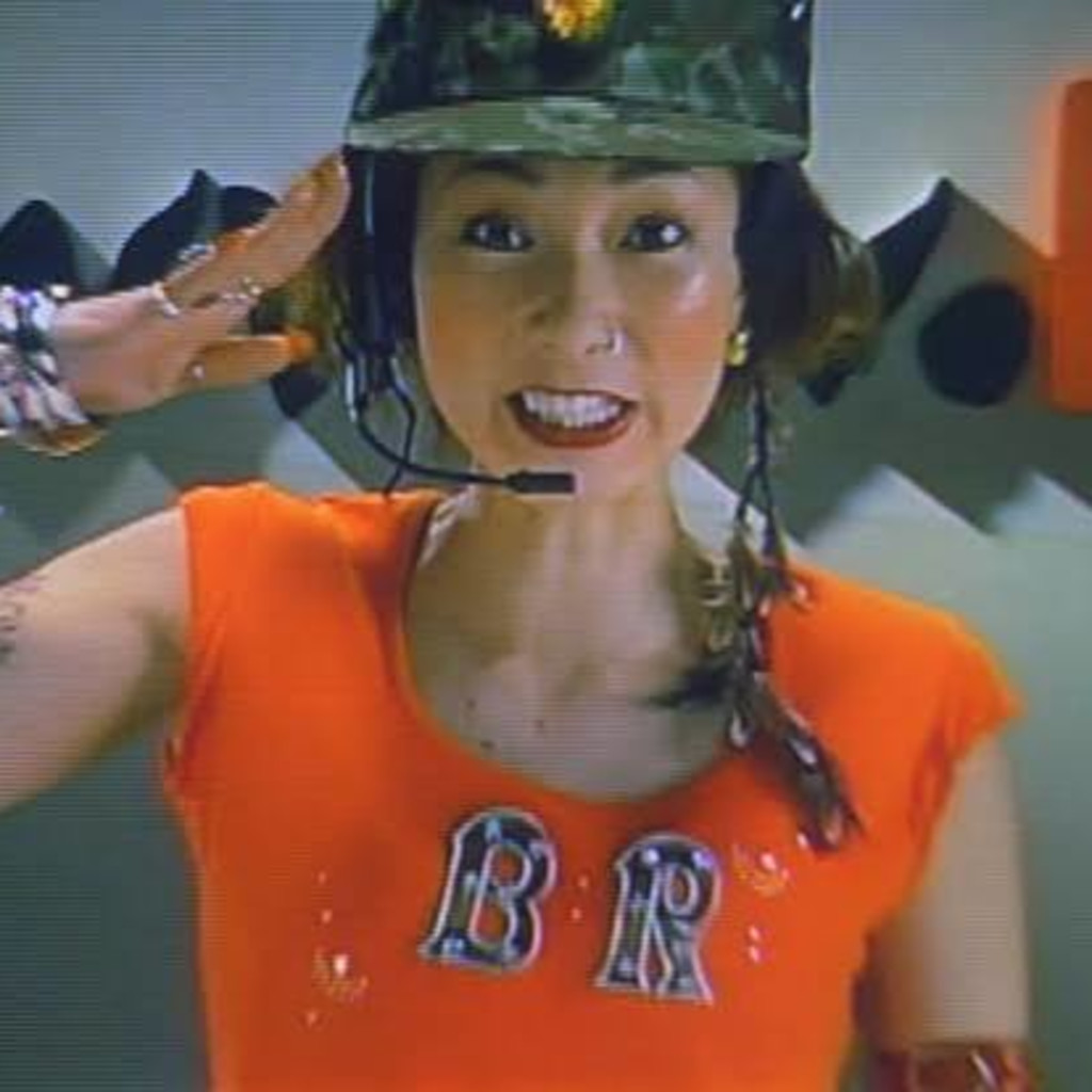 BATTLE ROYALE (2000)