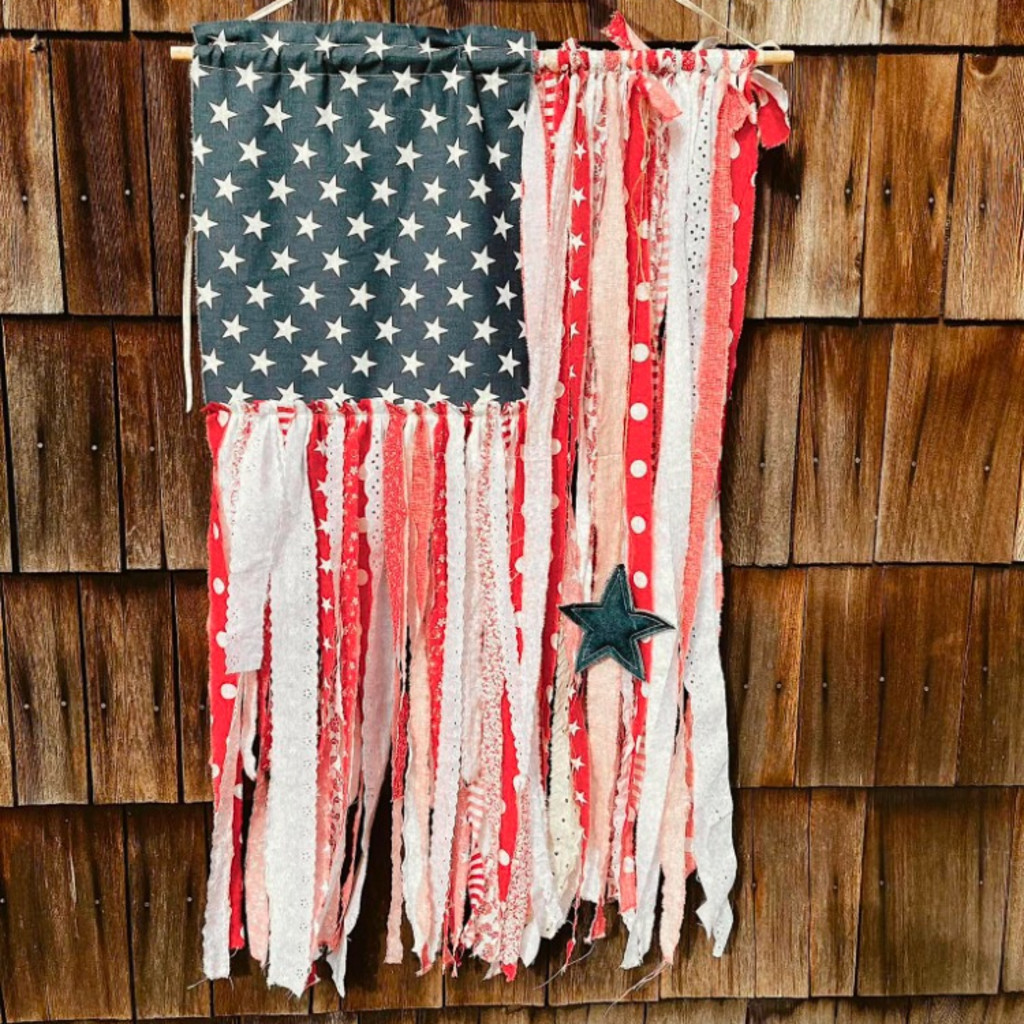 🇺🇸 Crafts & Drafts: 4th of July Rag Flag