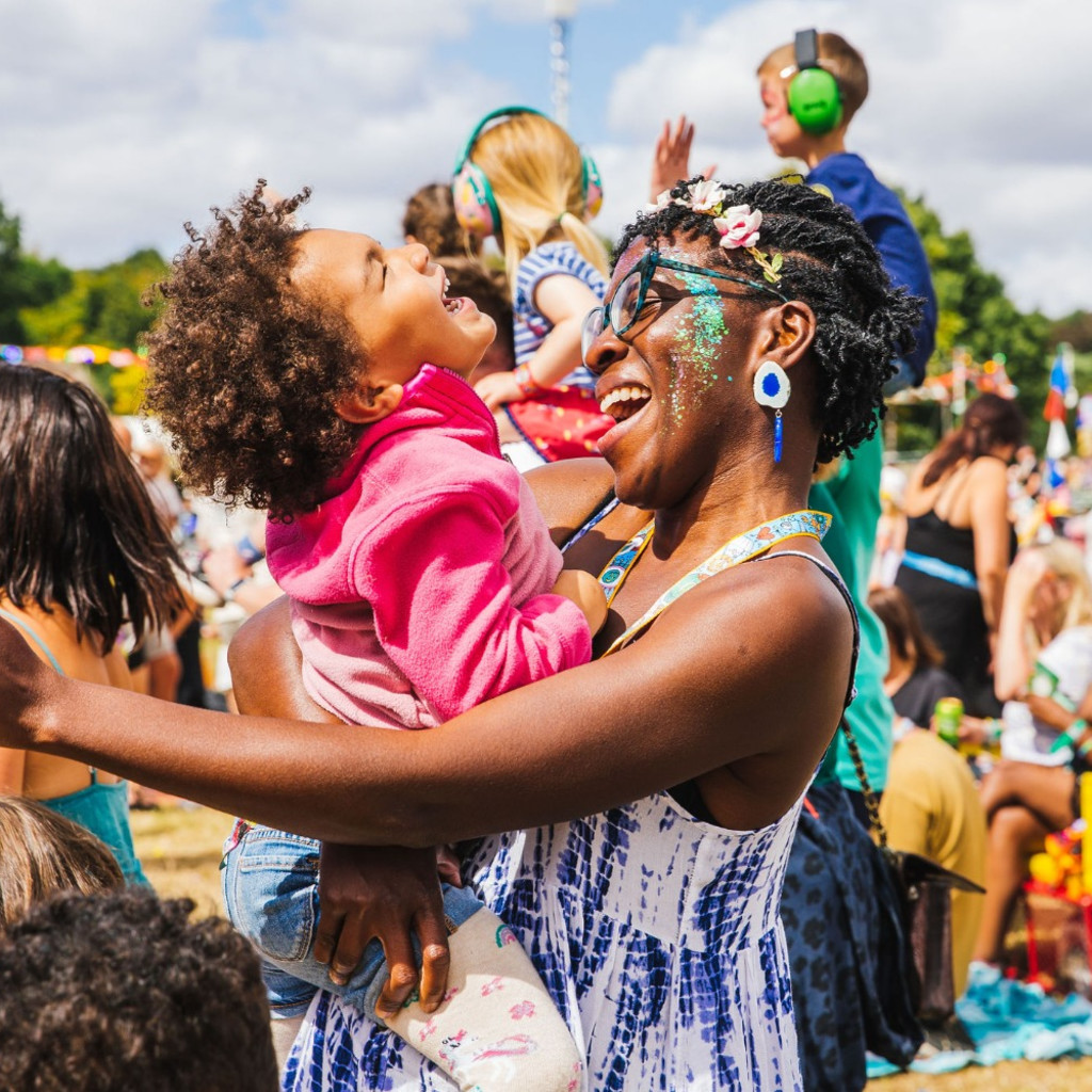 Rave and Play Festival