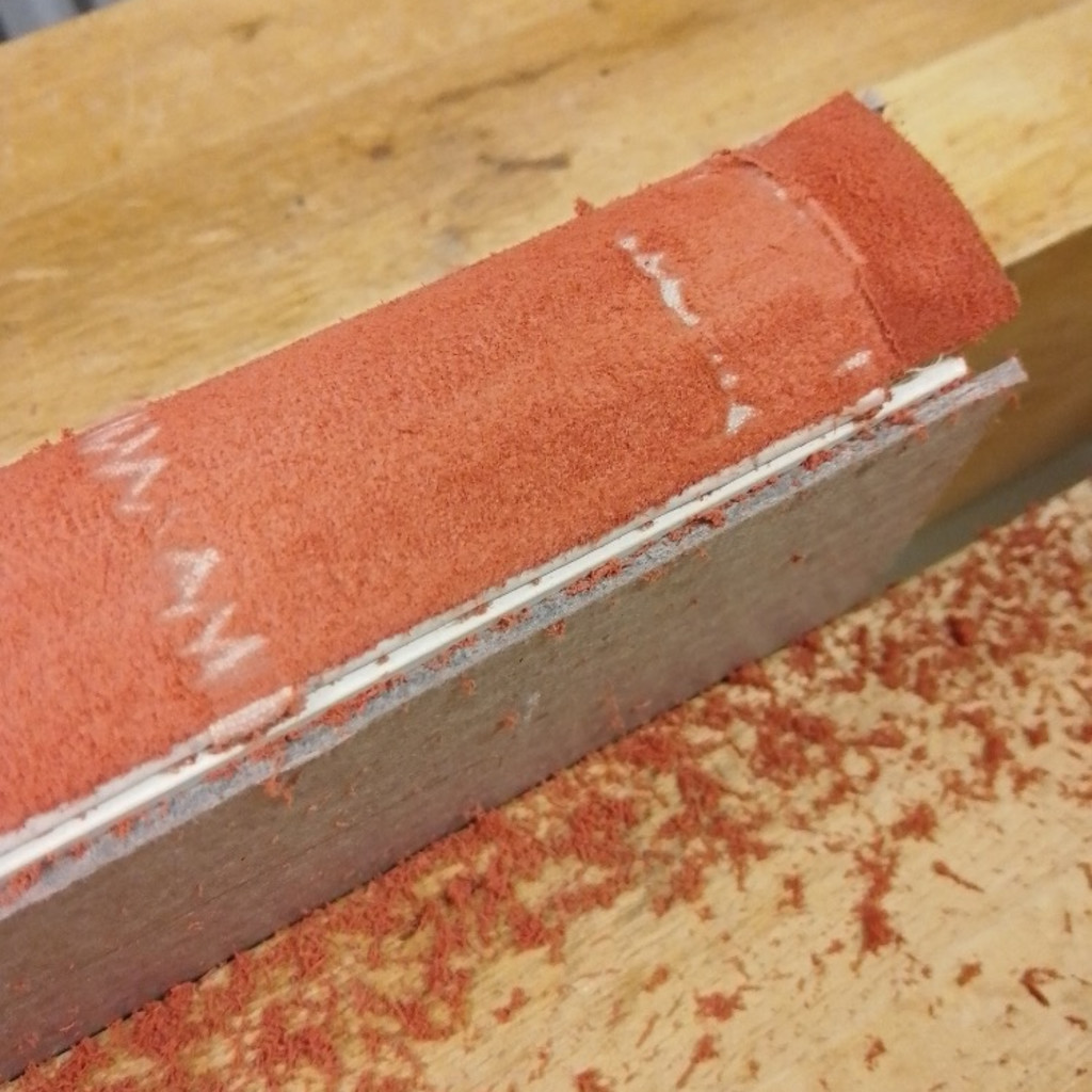 ENDPAPERS, SPINE LININGS and GENERAL BINDING HINTS and TIPS with GLENN BARTLEY (demonstration)
