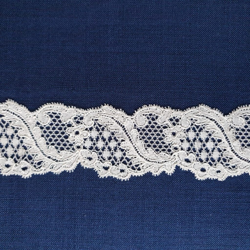Point, lace