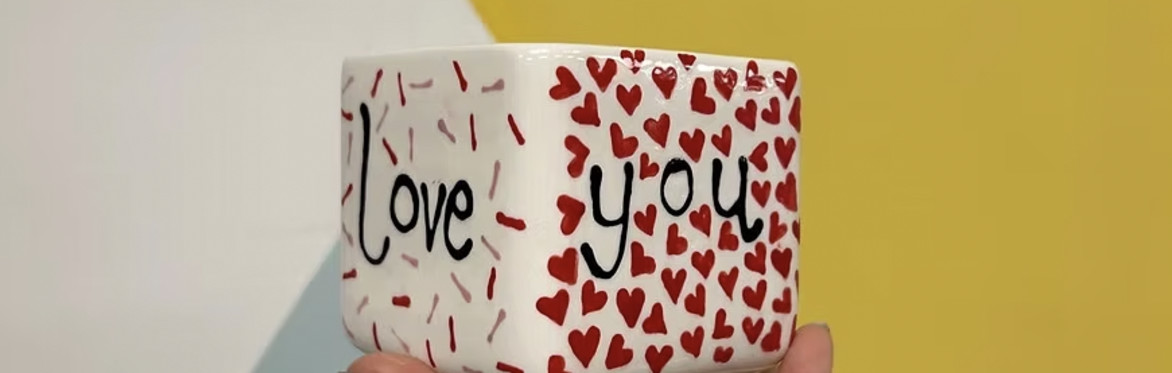 Victoria Pub x Happy Potter Ceramics