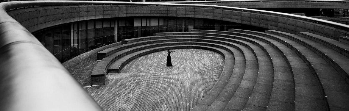 Black and White Street Portraits: A Masterclass with Arteh Odjidja,