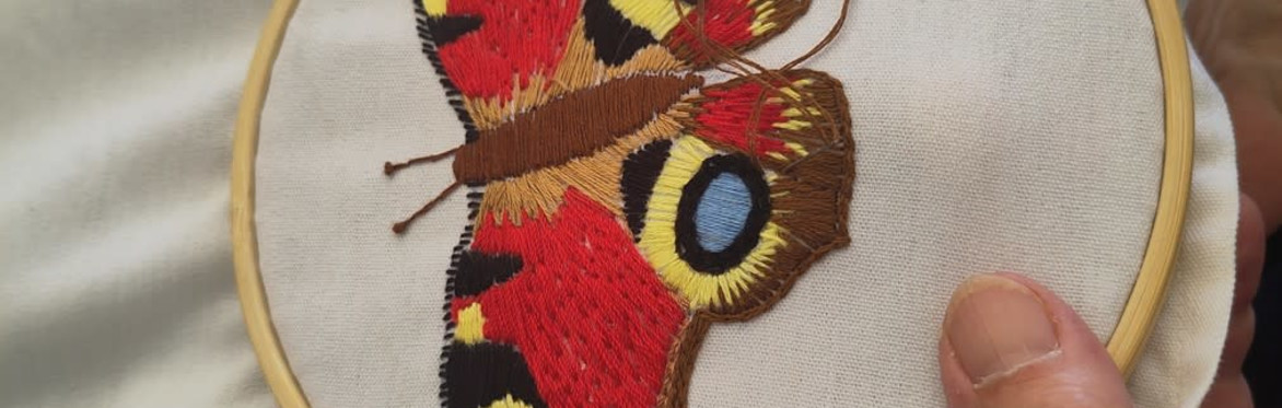 Honouring Cloth with Walking Forest artists Anne-Marie Culhane & Shelley Castle
