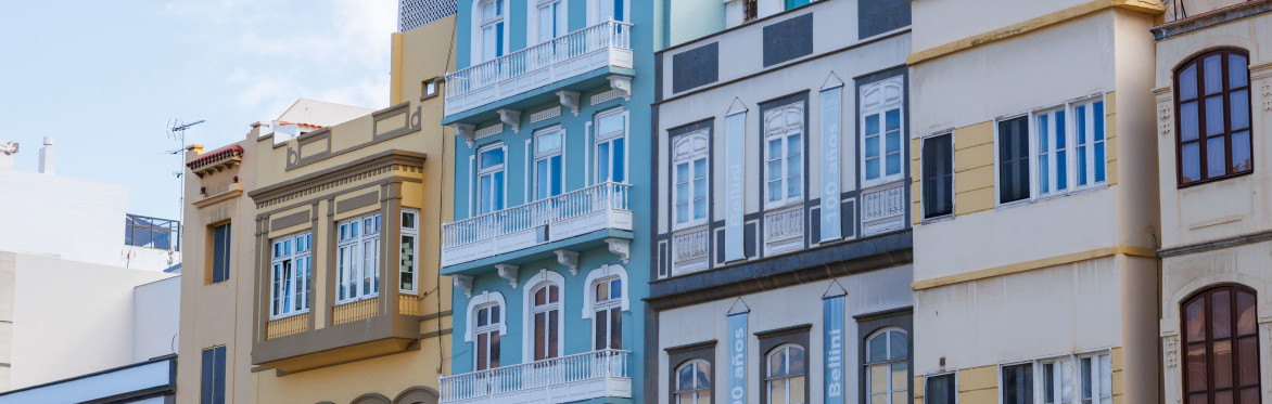 Las Palmas Social Walking Tour: Tacos, Coffee & Local Secrets