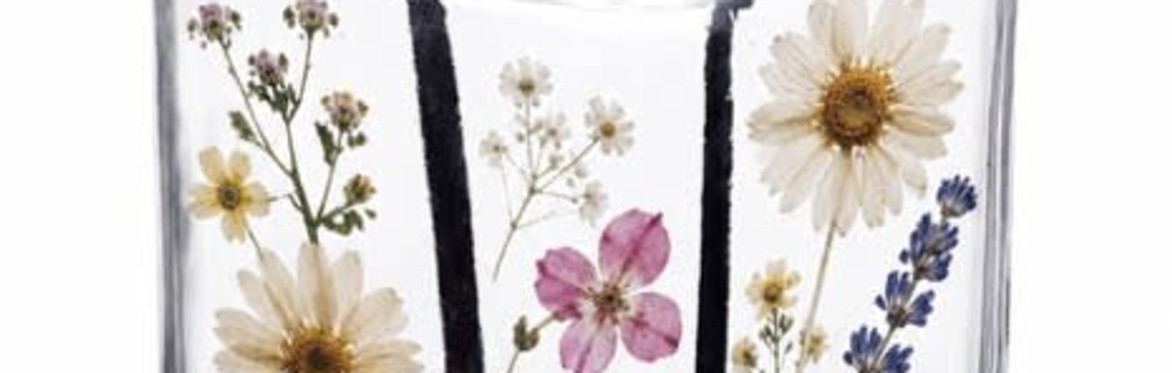 Pressed Flower Jewelry Resin and Lantern Class