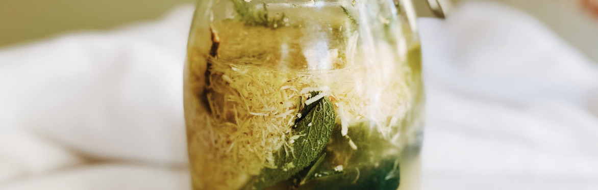 Let's make fire cider! And other witchy kitchen remedies for winter