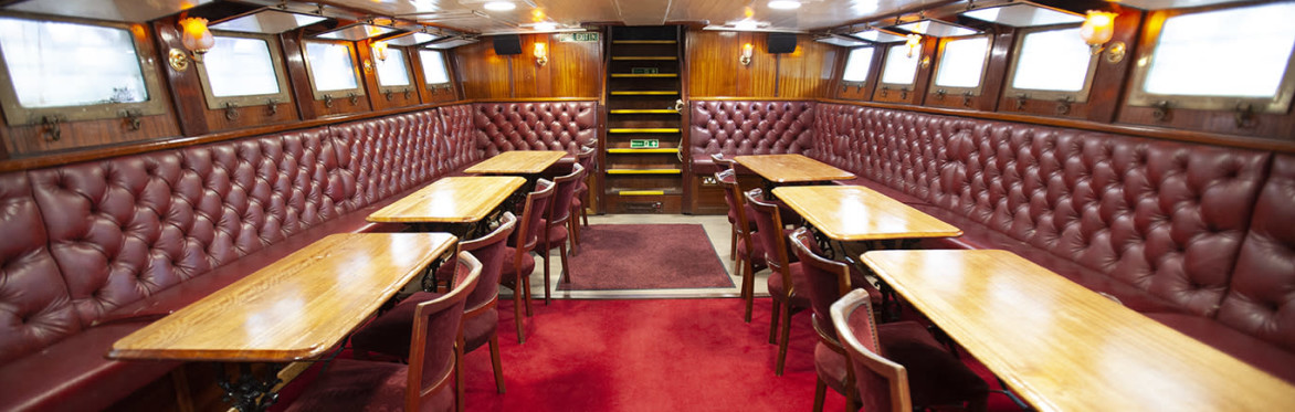 3-hour Boat Cruise + DJ ==> Kingston Towns End Pier