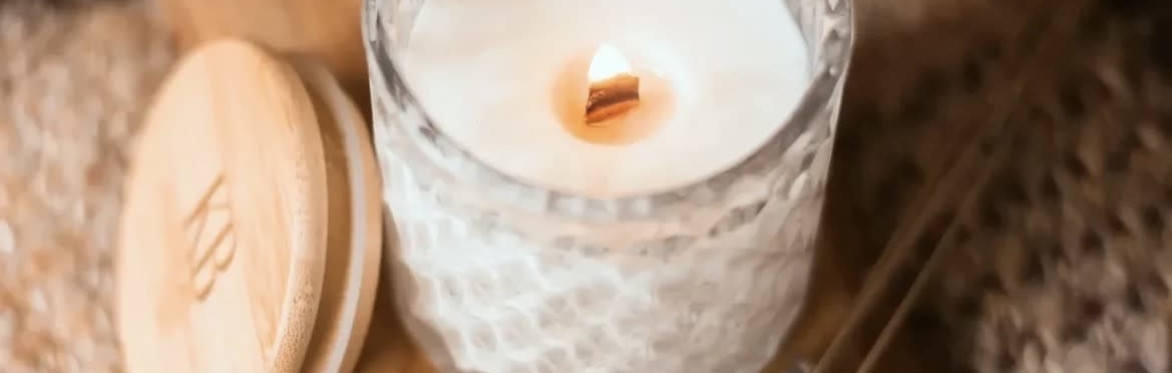 Luxury soy candle making with KB Premium Deisgn