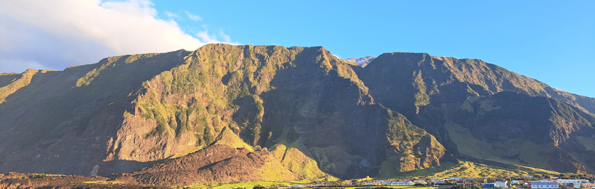 (Webinar) Life on the Worlds Most Remote Island - Tristan Da Cunha, with Kelly Green and Nick Schönfeld