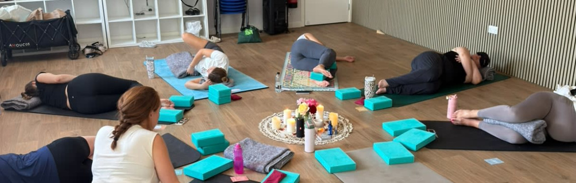 Pregnancy Pose and Pause Retreat Morning