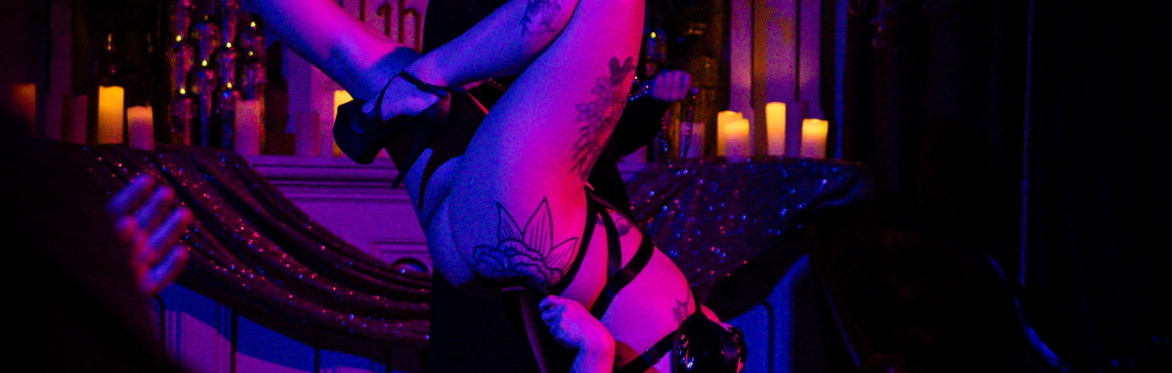 Entice Vampire Ball