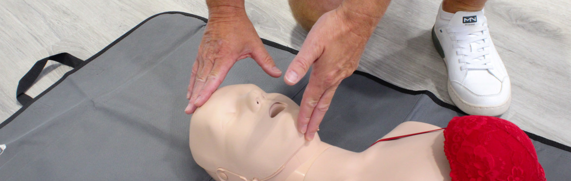 Emergency First Aid at Work - EFAW - Rotherham - 1 Day Training