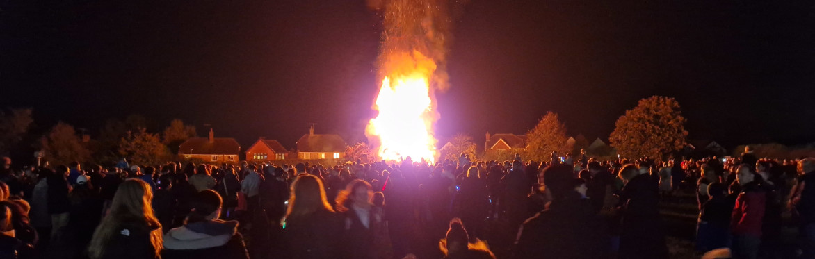Twyford Round Table Bonfire & Fireworks 2026