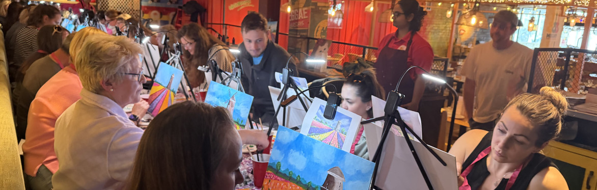Haunted House - Sip & Paint