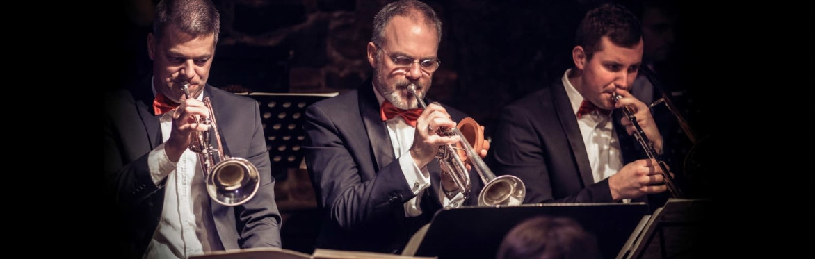 Swingsize Orchestra – Swingin' Sunday