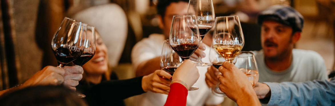 An Evening of Spanish Rioja Wine & Canapés at El Pirata Mayfair