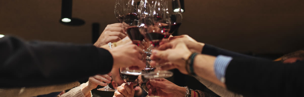 An Evening of Spanish Rioja Wine & Canapés at El Pirata Mayfair