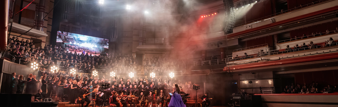 The Contemporary Choir presents: By Candlelight, at Coventry Cathedral