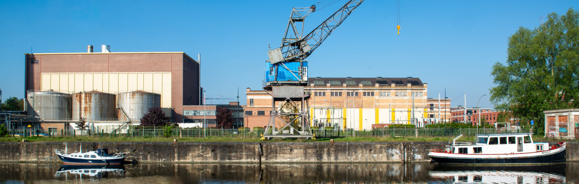 Oude Dokken en havenkranen
