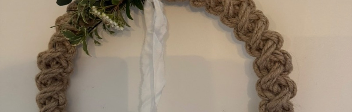 30cm Circular Rope Wreath Workshop