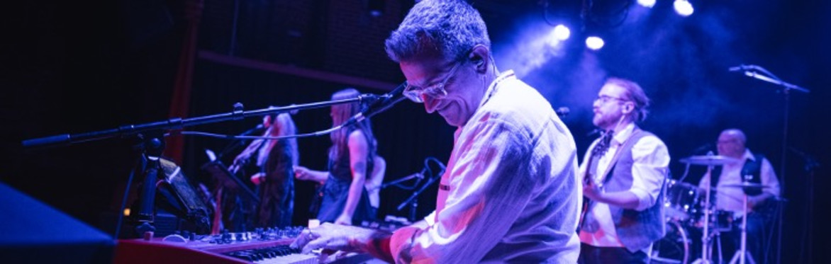 Bob Wallis & Friends