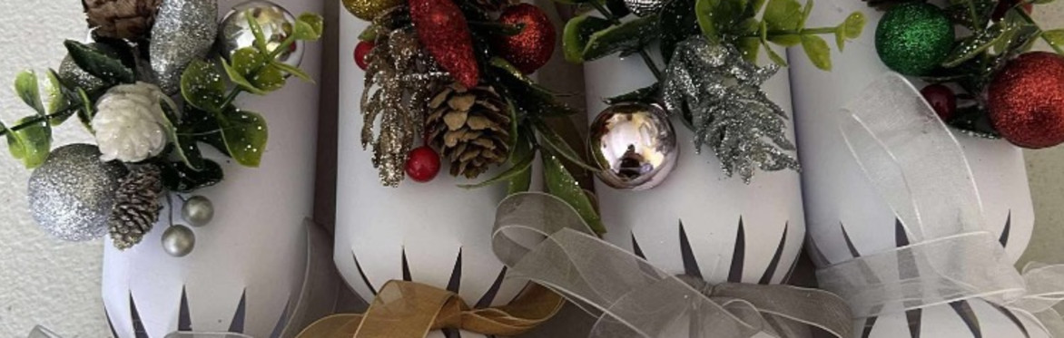Luxury Christmas Cracker Making Workshop with Pauline Wheeler