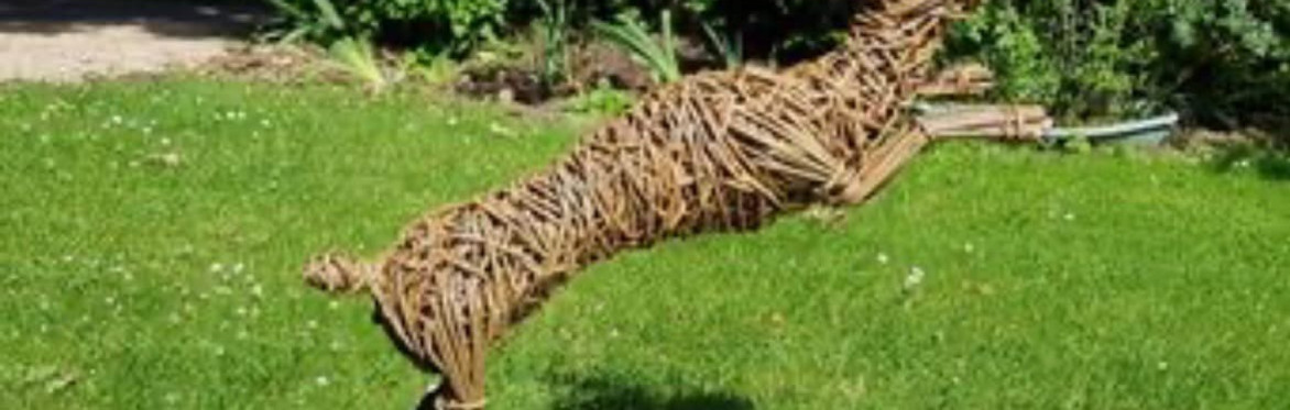 Willow Weaving - Leaping Hare