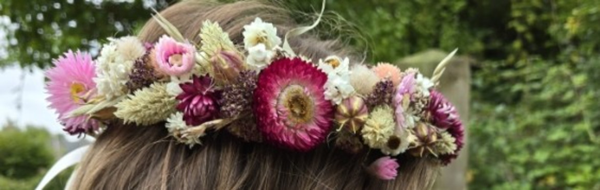 Dried flower crown workshop