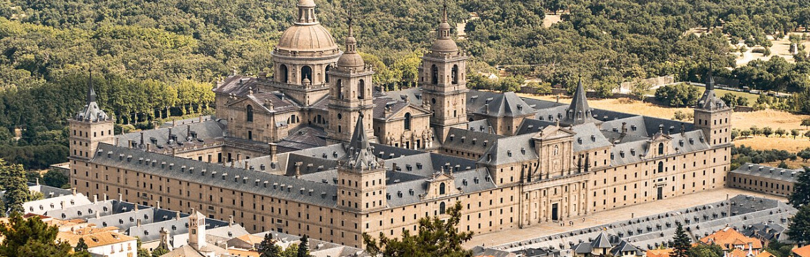 Monasterio de El Escorial y San Lorenzo: Patrimonio, historia y gastronomía