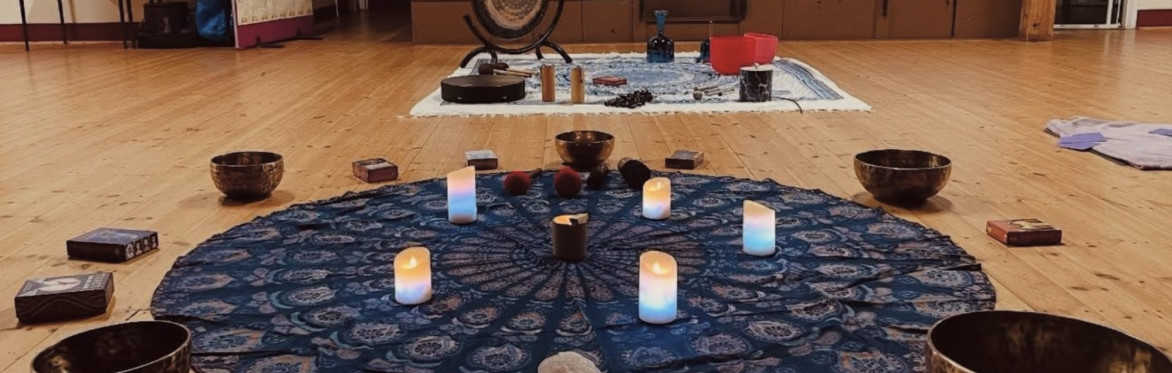 Sound Bath with Suzie Bartiromo (Infinite Light Yoga)