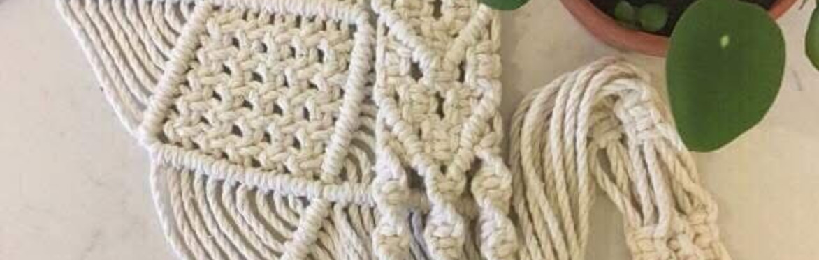 Beginners Macrame - Plant Pot or Wall Hanging
