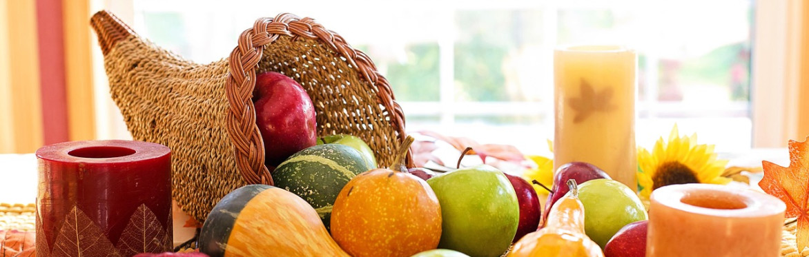 Cornucopia with fruits and vegetables