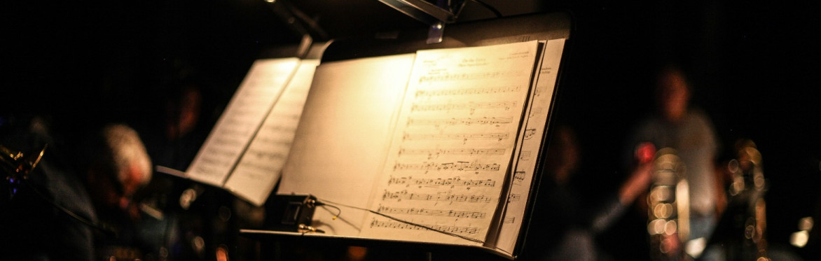 Twin Masterworks for Clarinet & Strings presented by The London Chamber Orchestra