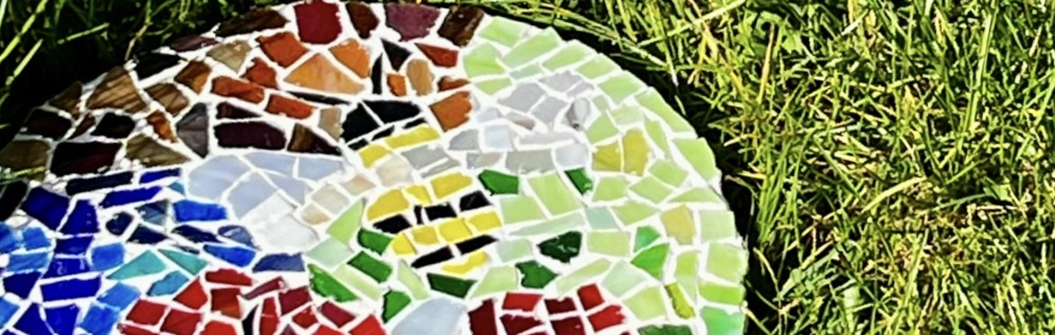 Mosaic Stepping stone workshop