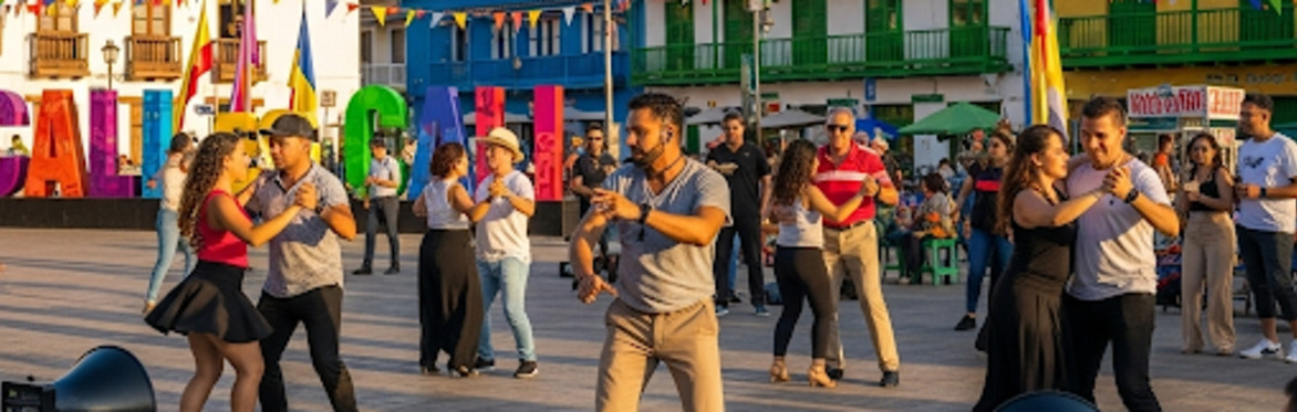 Cali Salsa Class: Learn Authentic Salsa Caleña