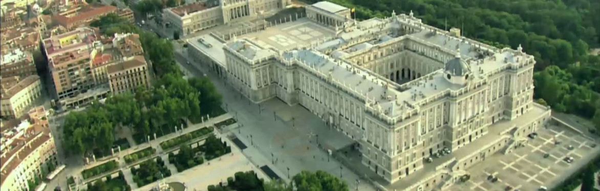 DISTRITO REAL: de la Puerta del Sol a los jardines del Palacio Real