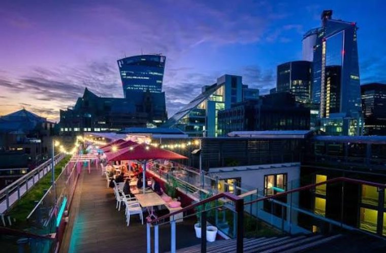 City Rooftop Speed Dating and Mixer at Savage Garden