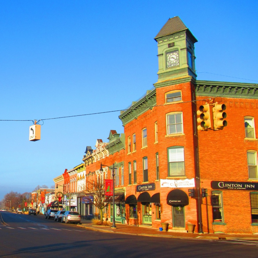 LOCATOR FIXED® LIVE! And Dine - Clinton Township, MI