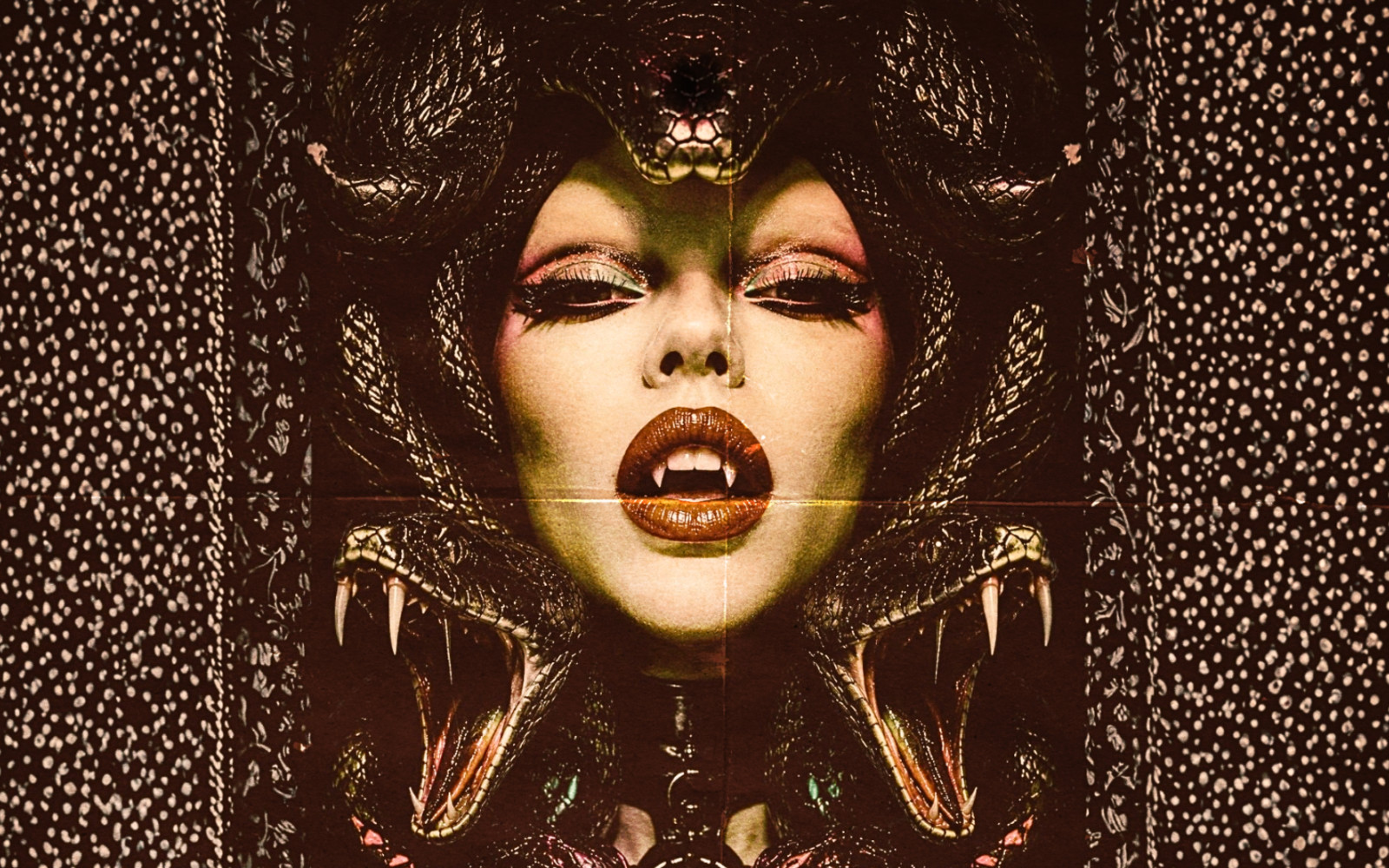 THE FREAKSHOW