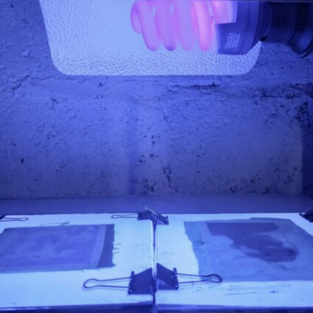Sustainable Darkroom – Cyanotype Taster with Jane Cummins