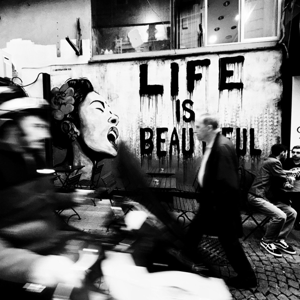 Level 2 Smartphone Photography, Beyond the Basics. 4 x online workshops