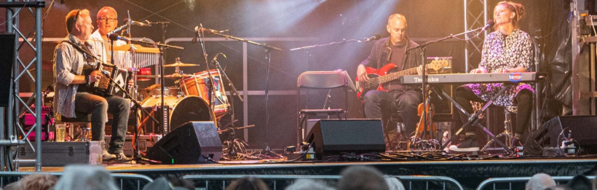 Photo of Banter Band