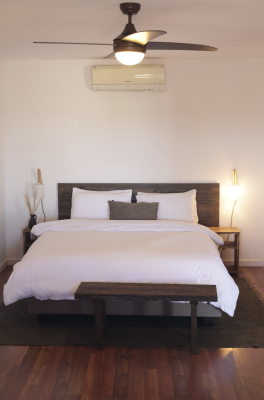 Private Room w/ Queen Bed (2 people) image
