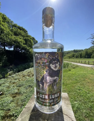 Lush Luna Gin - Whitebottom Farm Spirits image