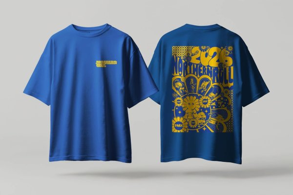 Blue t-shirt with yellow northern roll print
