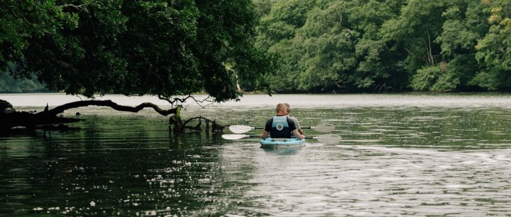 CB or WW Kayak Tour - Child image