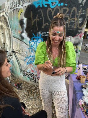 Facepainting image